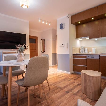 Apartamenty Mistral Z Parkingiem - Promenada & Morze - Apartamenty Na Wyspie 슈비노우이스쳬 외부 사진