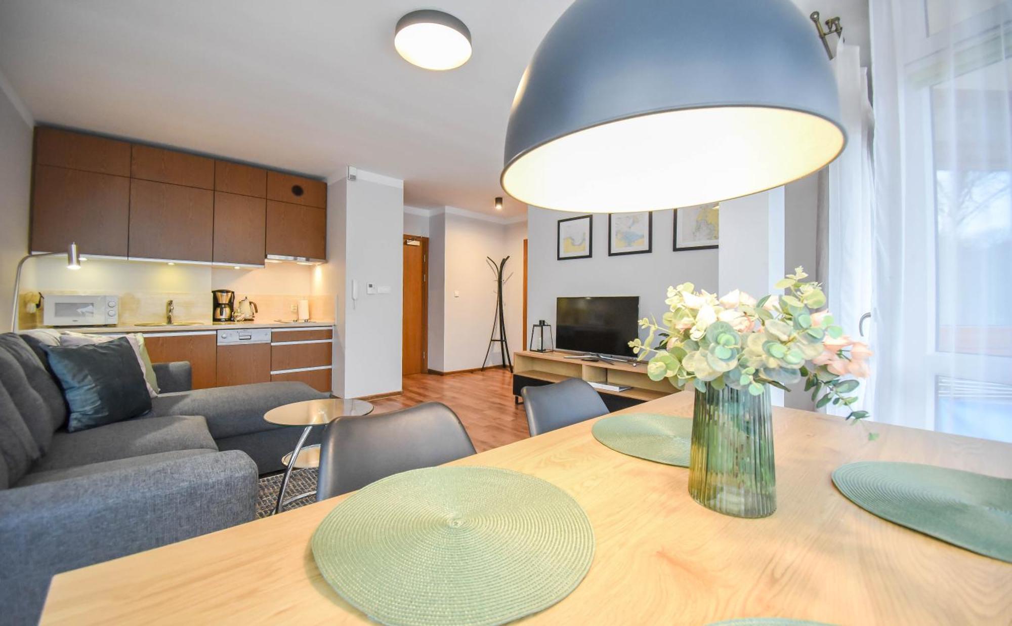 Apartamenty Mistral Z Parkingiem - Promenada & Morze - Apartamenty Na Wyspie 슈비노우이스쳬 외부 사진