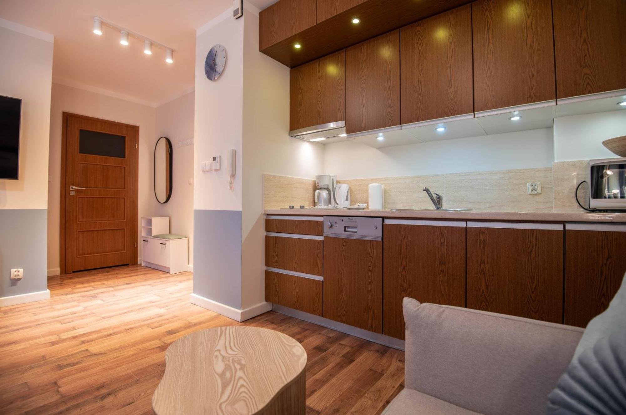 Apartamenty Mistral Z Parkingiem - Promenada & Morze - Apartamenty Na Wyspie 슈비노우이스쳬 외부 사진